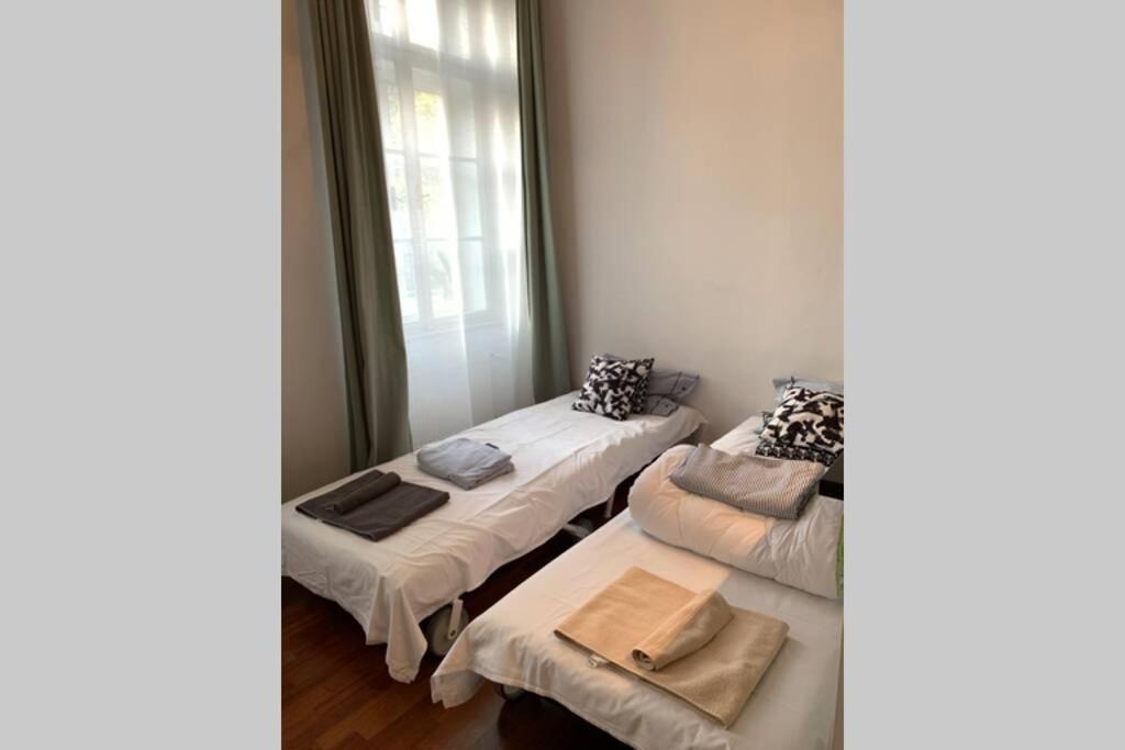 Apartment Karlin Prag Eksteriør billede